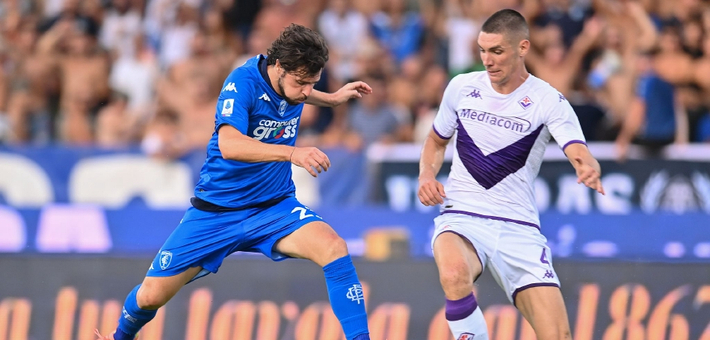 会在自由球 会在自由球