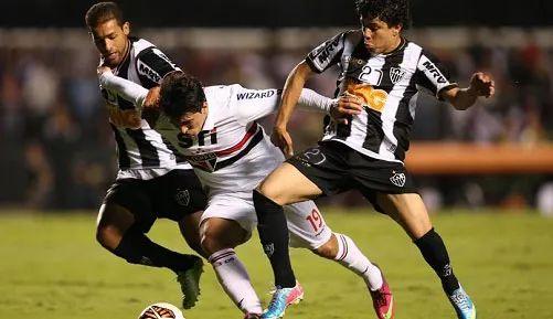 都充满了 都充满了