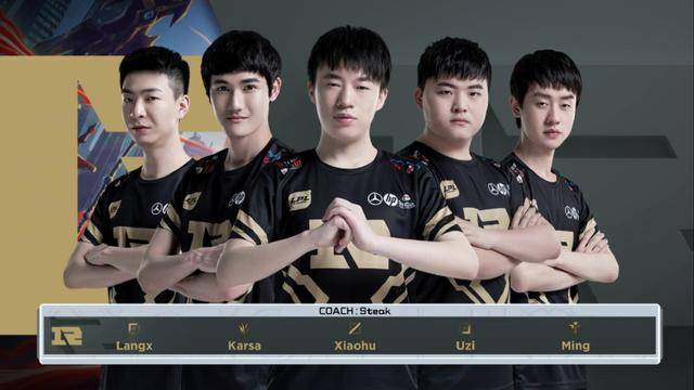 少年球员 少年球员