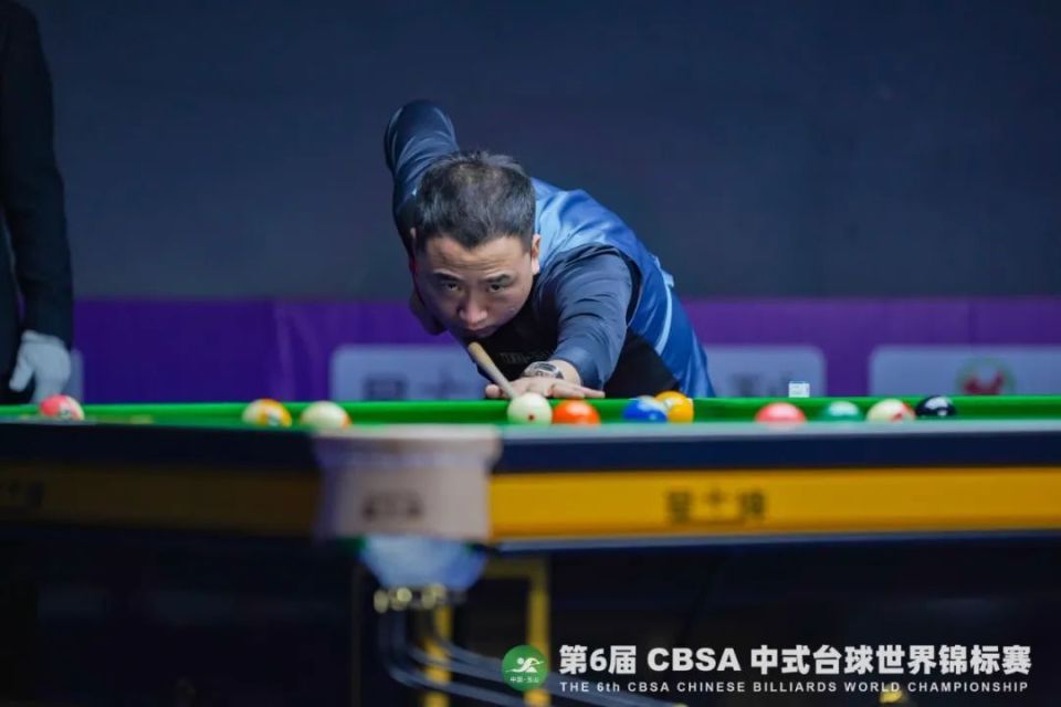 都像是在演 都像是在演